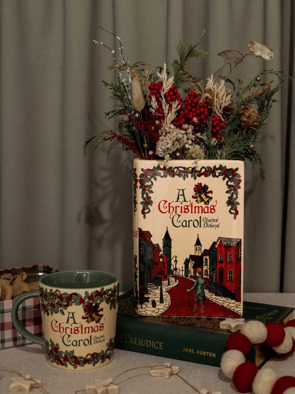 Steel Mill A Christmas Carol Book Vase Charles Dickens Ceramic NIB Decor